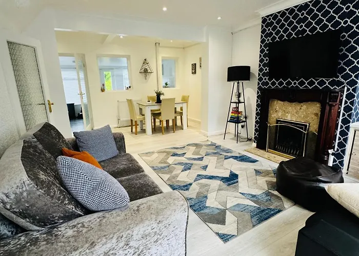 Swanky2Bedretreatnearharborne
